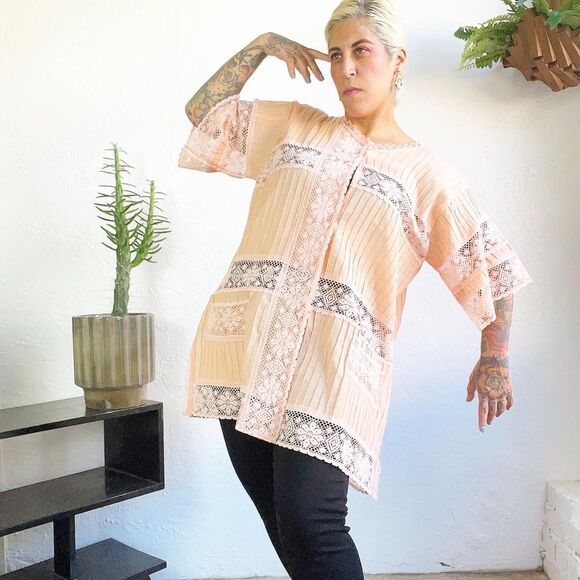 PINTUCKED 70’s 70s Vintage PEACH LACE MEXICAN Tunic Swim Cover Top Blouse Xl XXL - Picture 2 of 10